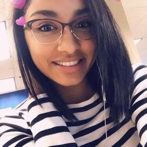 Meet your Posher, Denise